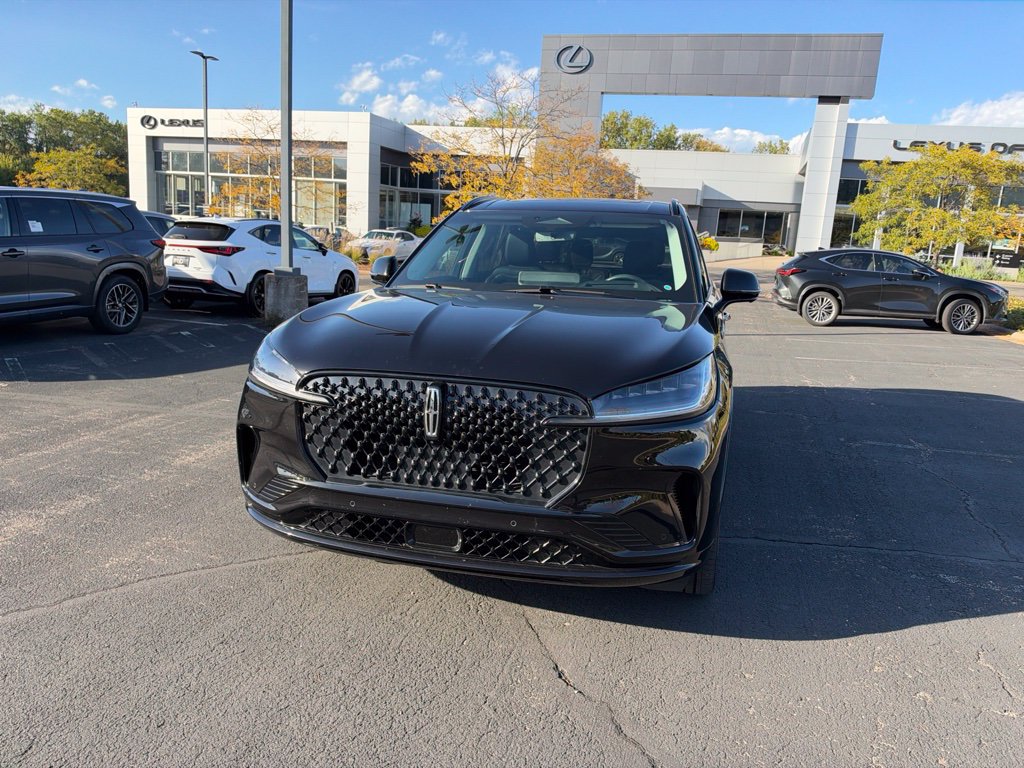 Used 2025 Lincoln Aviator Reserve w/ Jet Appearance Package AWD/4WD image 12