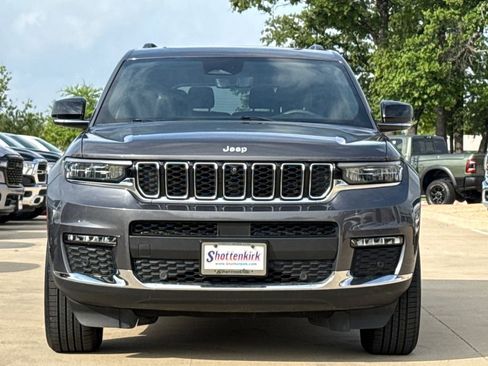 Used 2024 Jeep Grand Cherokee L Limited w/ Luxury Tech Group II AWD/4WD image 2