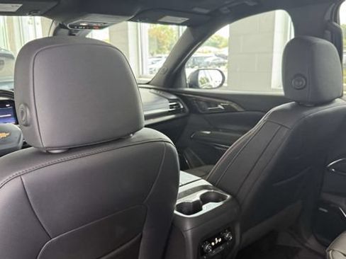 Used 2026 Chevrolet Traverse High Country AWD/4WD image 60