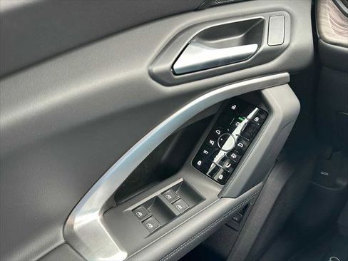 New 2025 Audi Q5 Premium image 32