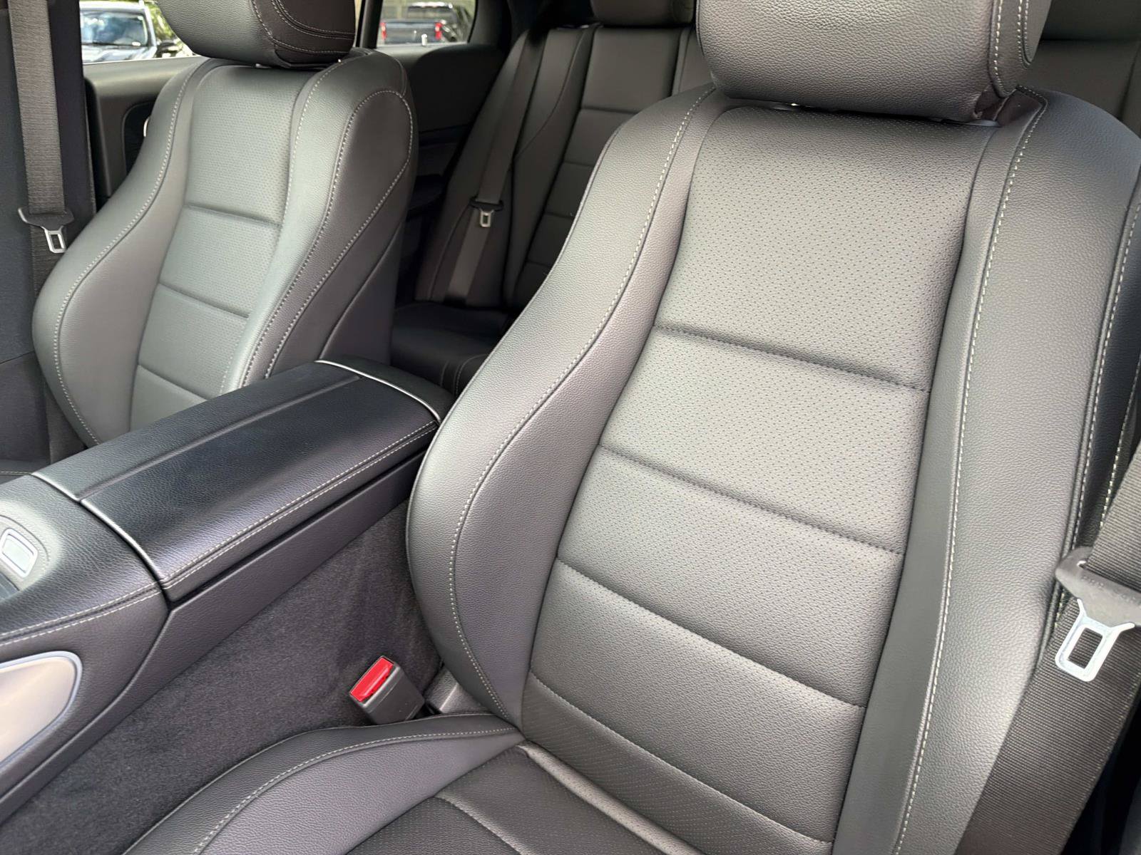 Certified 2025 Mercedes-Benz GLE 450 4MATIC w/ Winter Package image 19