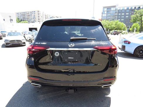 Used 2026 Mercedes-Benz GLE 580 4MATIC image 3