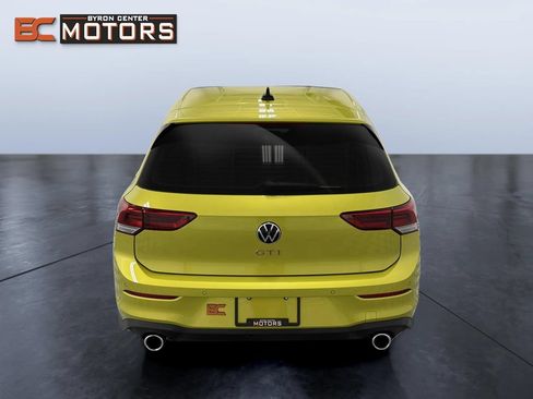 Used 2022 Volkswagen GTI Autobahn FWD image 5