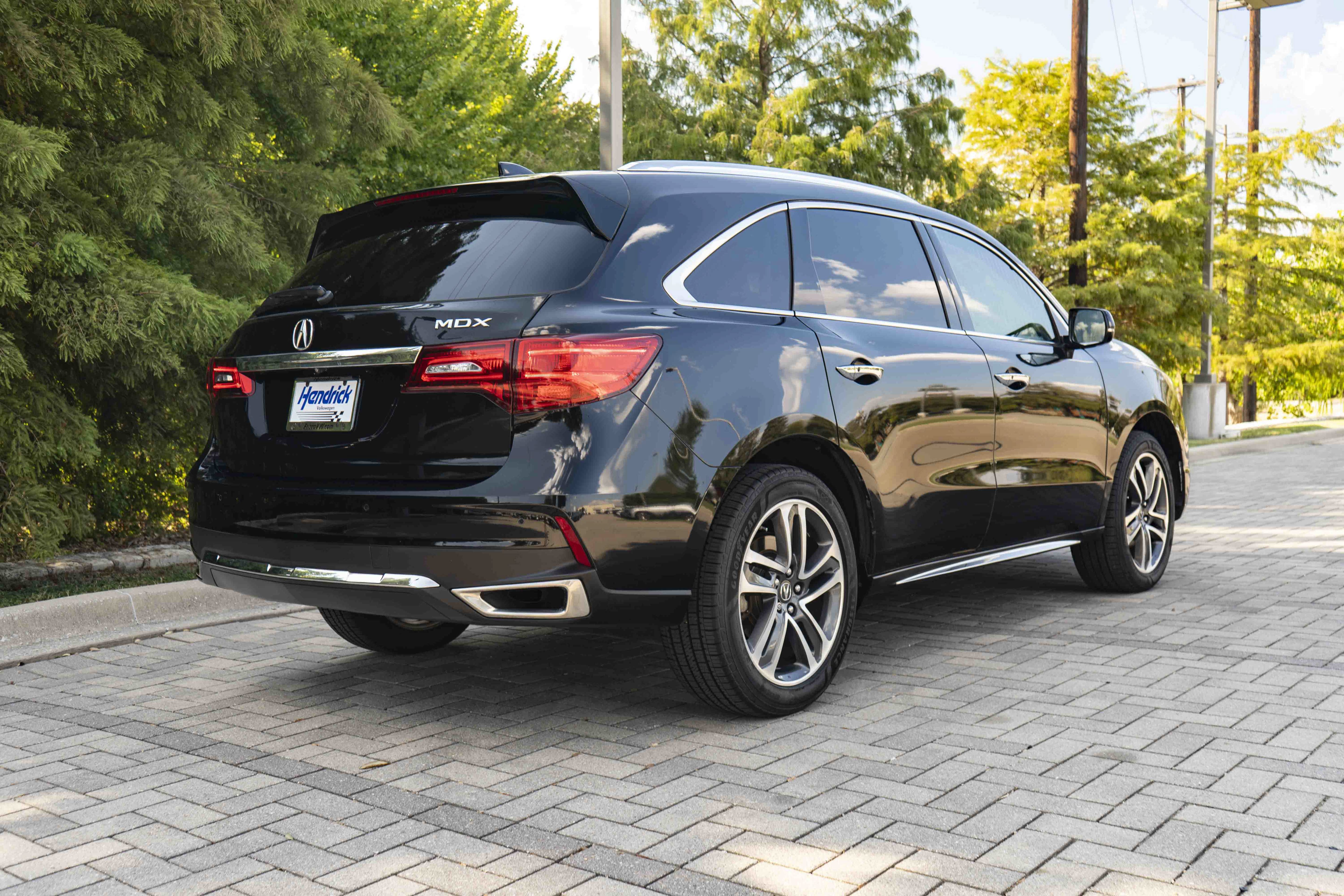 Used 2018 Acura MDX w/ Advance Package FWD image 8