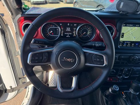 Used 2023 Jeep Gladiator Rubicon w/ Trailer Tow Package image 9