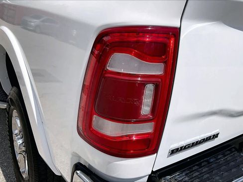 Used 2024 RAM 2500 Big Horn w/ Safety Group image 27