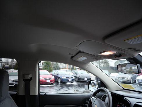 Used 2021 Chevrolet Colorado W/T w/ Custom Special Edition image 29