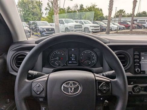 Used 2022 Toyota Tacoma SR w/ SR Convenience Package RWD image 29