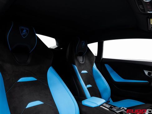 Used 2023 Lamborghini Huracan Tecnica image 36
