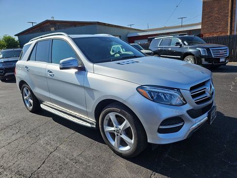 Certified 2018 Mercedes-Benz GLE 350 4MATIC w/ Premium 2 Package image 10