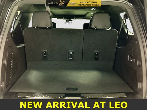 Used 2024 GMC Yukon XL Denali w/ Advanced Technology Package image 29
