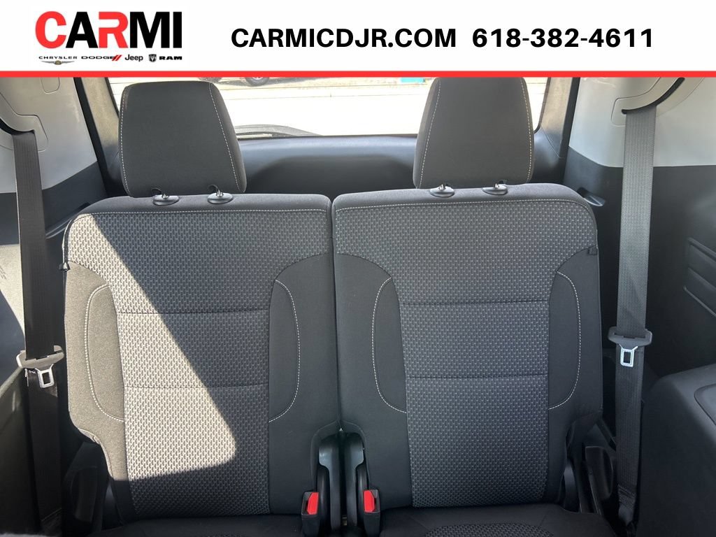 Used 2022 GMC Acadia SLE w/ Driver Convenience Package AWD/4WD image 33