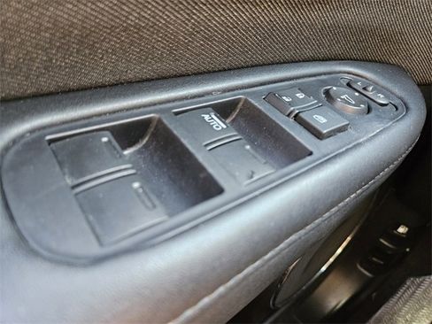 Used 2022 Honda HR-V EX image 31