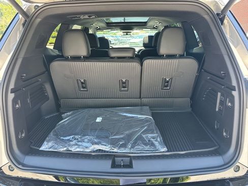 New 2026 Buick Enclave Sport Touring w/ Power Package FWD image 19