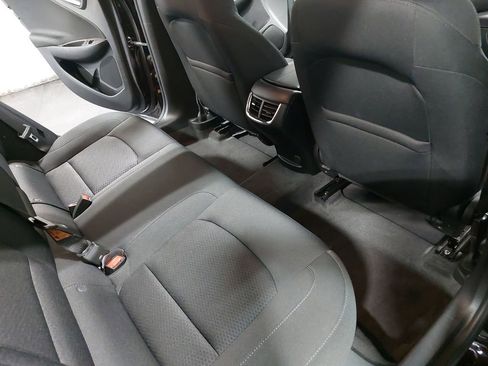 Used 2020 Chevrolet Malibu LT image 11