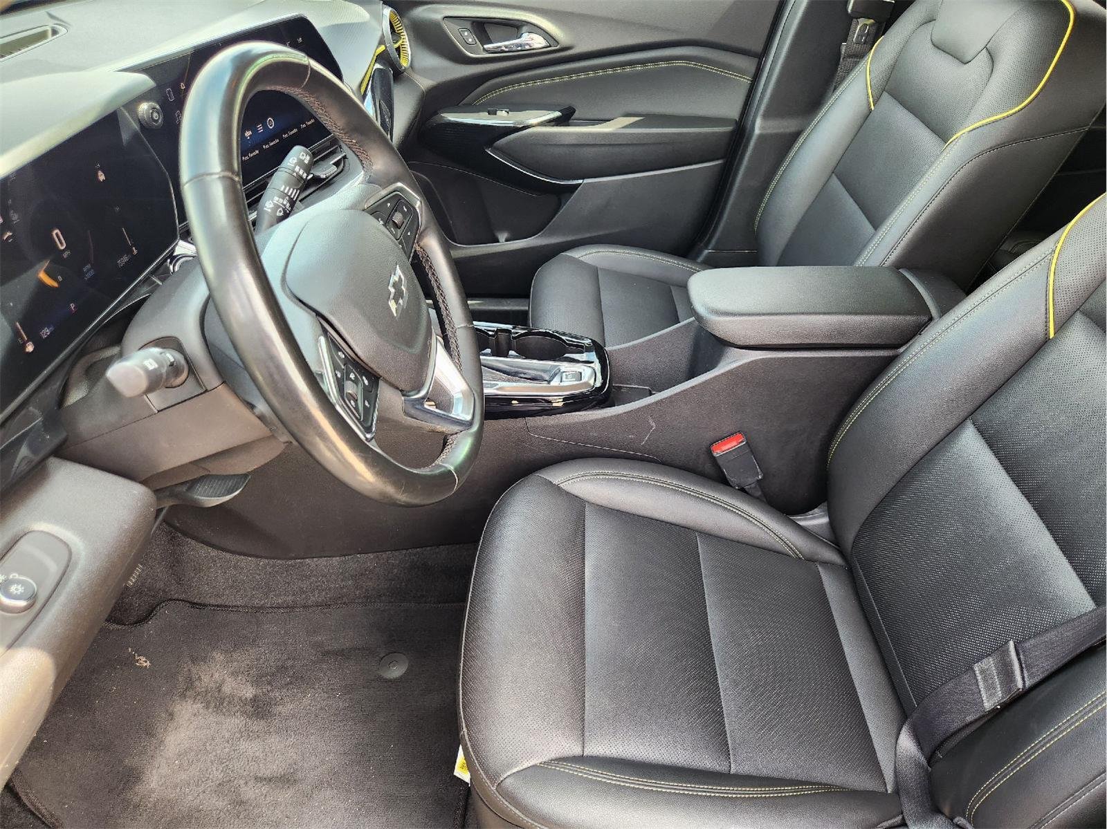 Certified 2024 Chevrolet Trax ACTIV w/ Driver Confidence Package FWD image 13