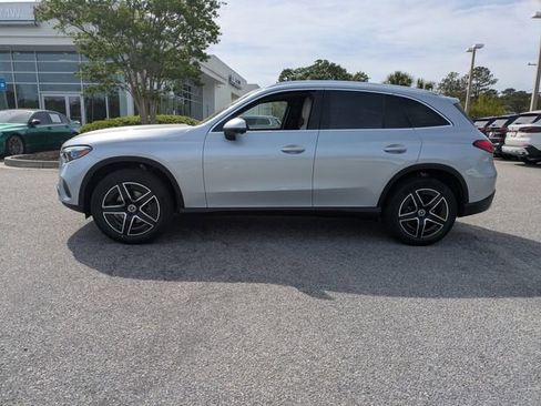 New 2026 Mercedes-Benz GLC 300 image 9