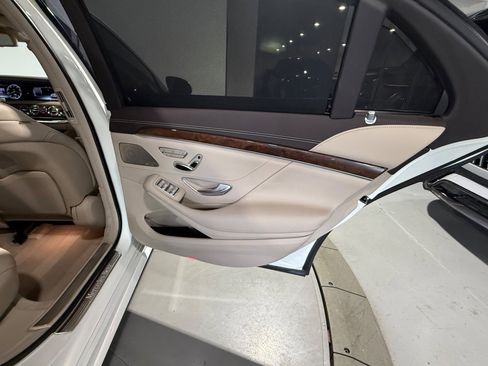 Used 2016 Mercedes-Benz S 550 4MATIC Sedan image 52
