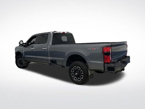 Used 2024 Ford F350 Platinum image 3