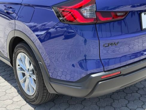 Used 2023 Honda CR-V LX image 15