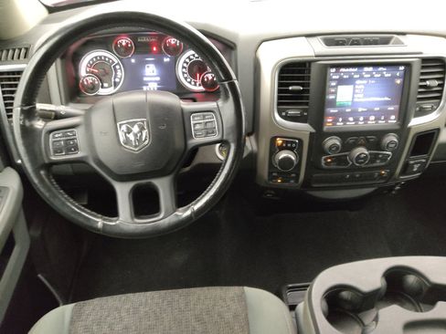 Used 2019 RAM 1500 Big Horn AWD/4WD image 22