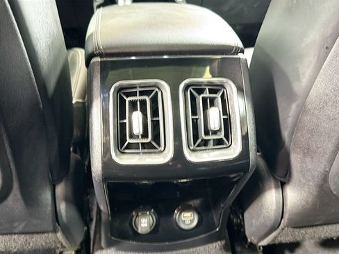 Used 2023 Kia Sorento SX AWD/4WD image 27