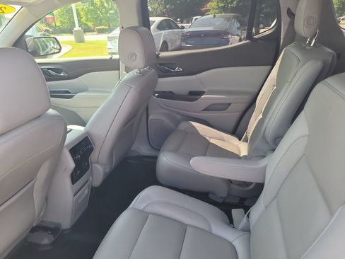 Used 2019 GMC Acadia SLT FWD image 23