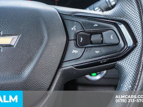 Used 2025 Chevrolet TrailBlazer LT AWD/4WD image 29