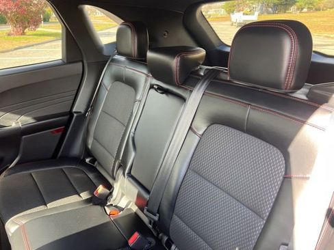 Used 2023 Ford Escape ST-Line image 24