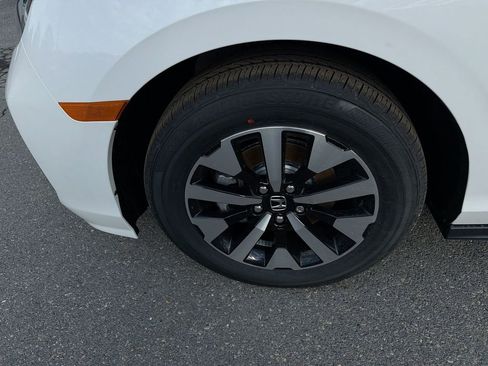 New 2026 Honda Odyssey EX-L image 19