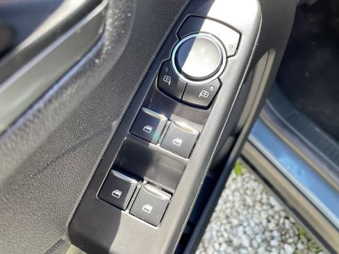 Used 2024 Ford Escape Active AWD/4WD image 25