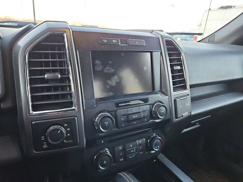 Used 2015 Ford F150 XLT w/ Equipment Group 302A Luxury image 12