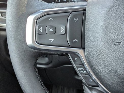 New 2026 RAM 1500 4x4 Crew Cab image 25