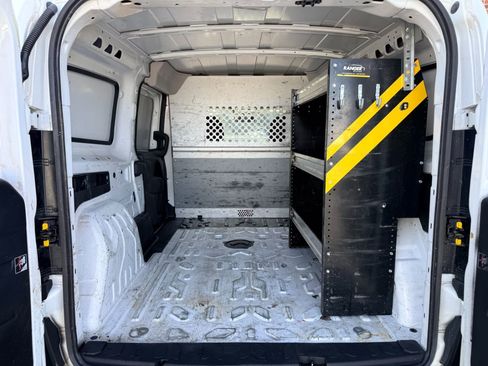 Used 2019 RAM ProMaster City Tradesman FWD image 21