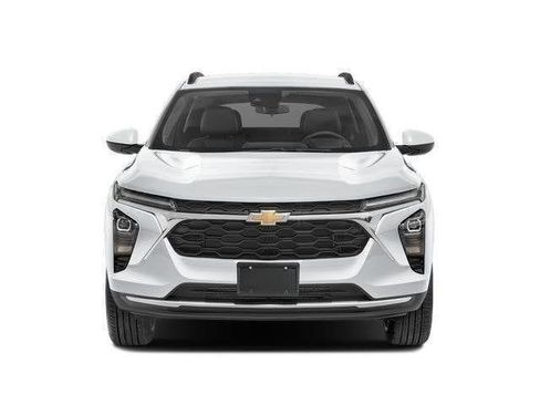 Certified 2025 Chevrolet Trax LS FWD image 96