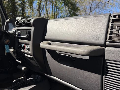 Used 2001 Jeep Wrangler Sport image 46