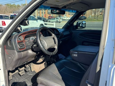 Used 2001 Dodge Ram 3500 Truck 4x4 Quad Cab image 16