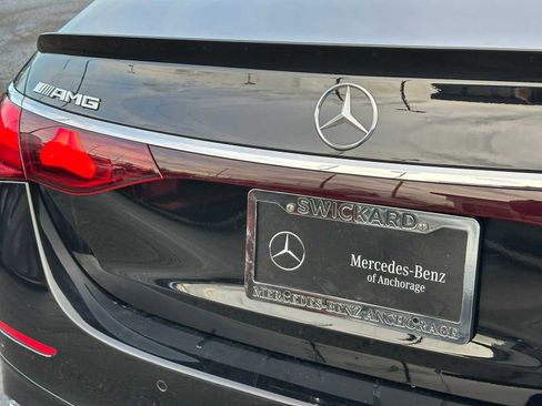 Used 2025 Mercedes-Benz E 53 AMG e 4MATIC Sedan image 13