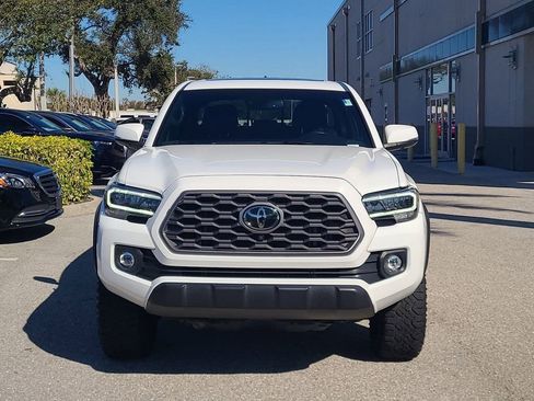 Used 2023 Toyota Tacoma TRD Off-Road w/ TRD Premium Off Road Package image 15