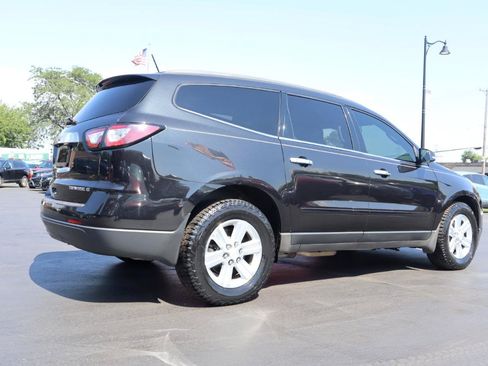Used 2014 Chevrolet Traverse LT FWD image 5