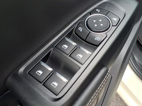 Certified 2025 Ford Ranger Lariat w/ Convenience Package image 21