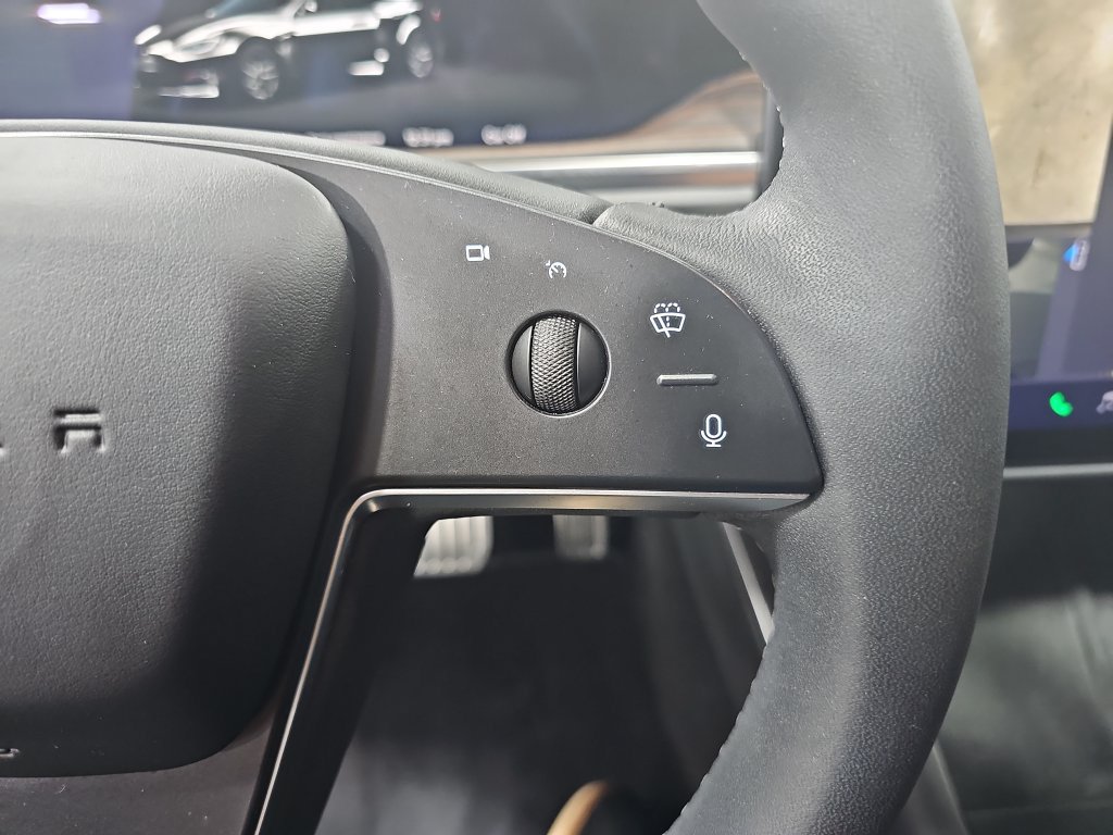 Used 2024 Tesla Model S AWD/4WD image 20