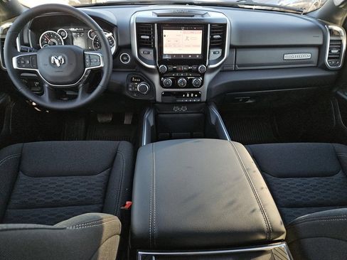 New 2026 RAM 1500 Big Horn AWD/4WD image 14