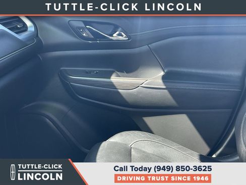 Used 2019 GMC Acadia SLT w/ Black Edition FWD image 29
