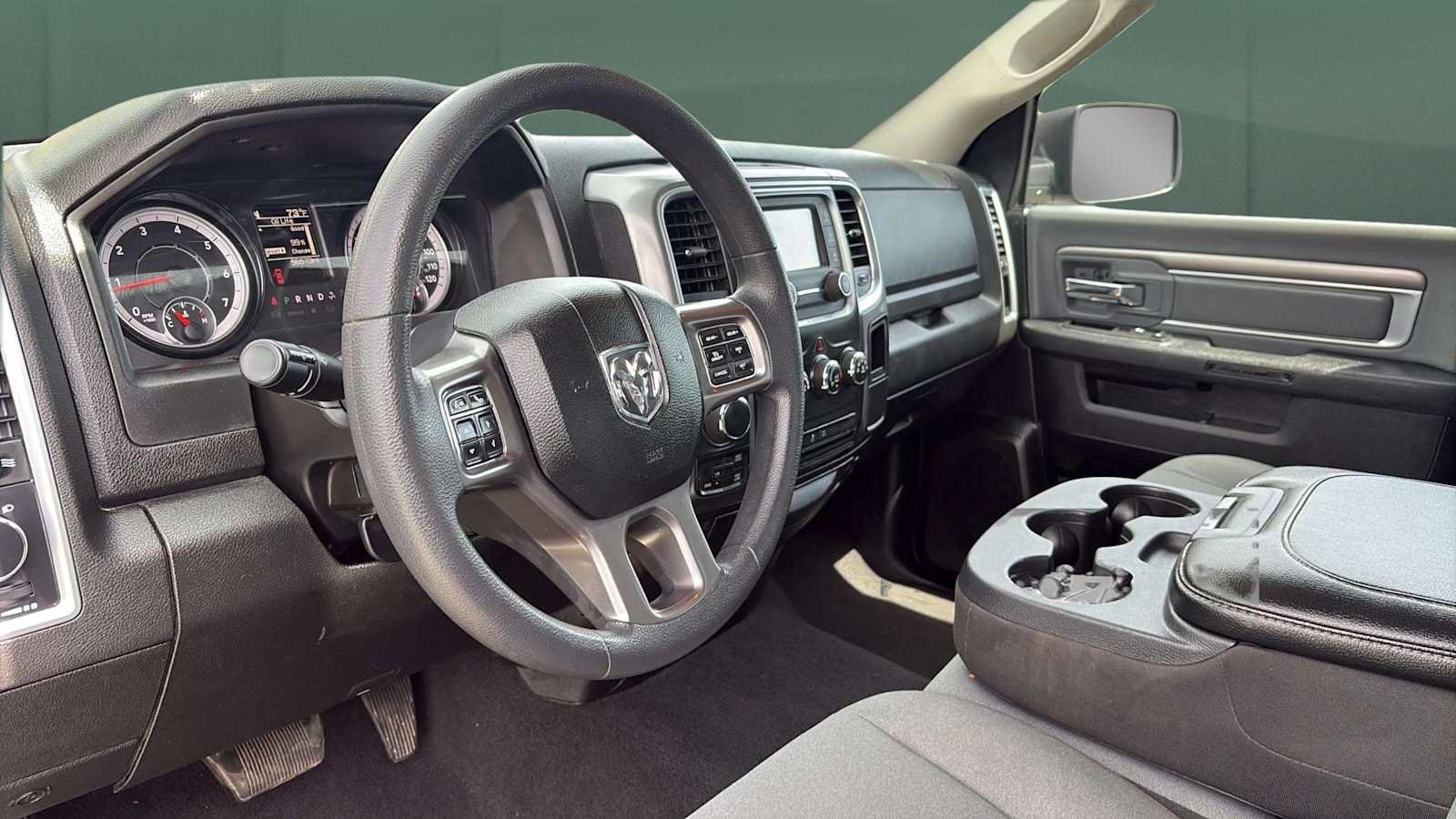 Used 2024 RAM 1500 Classic SLT AWD/4WD image 15