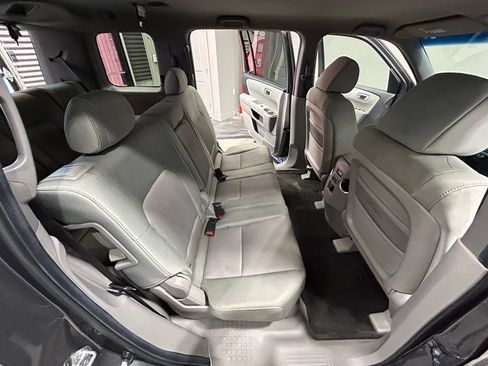 Used 2011 Honda Pilot EX image 39
