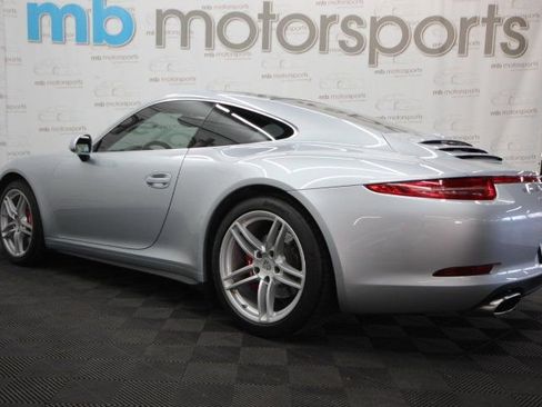 Used 2014 Porsche 911 Carrera 4 w/ Sport Chrono Package image 5