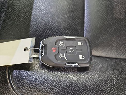 Used 2019 Chevrolet Suburban LT image 40