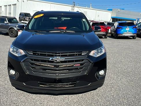 Used 2021 Chevrolet Traverse RS w/ LPO, Floor Liner Package image 2