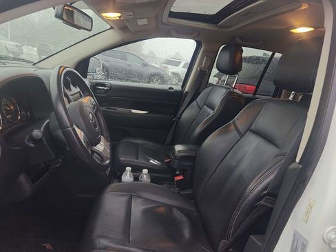 Used 2017 Jeep Compass High Altitude image 7